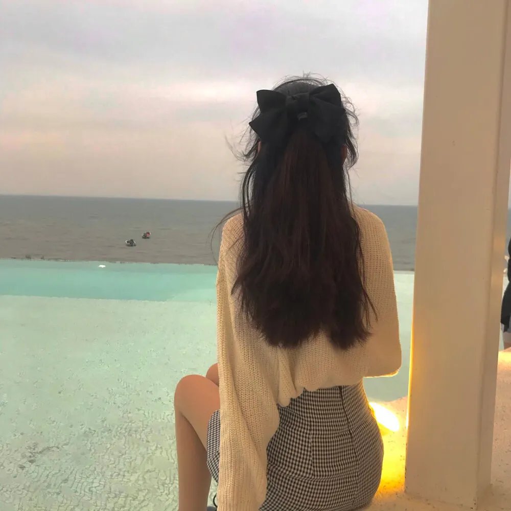 踏破荆棘向朝阳